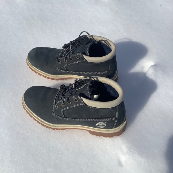 Timberland Lace Up Ankle Boots Navy Suede Beige Collar Gum Sole Women 9.5 - Picture 9 of 11